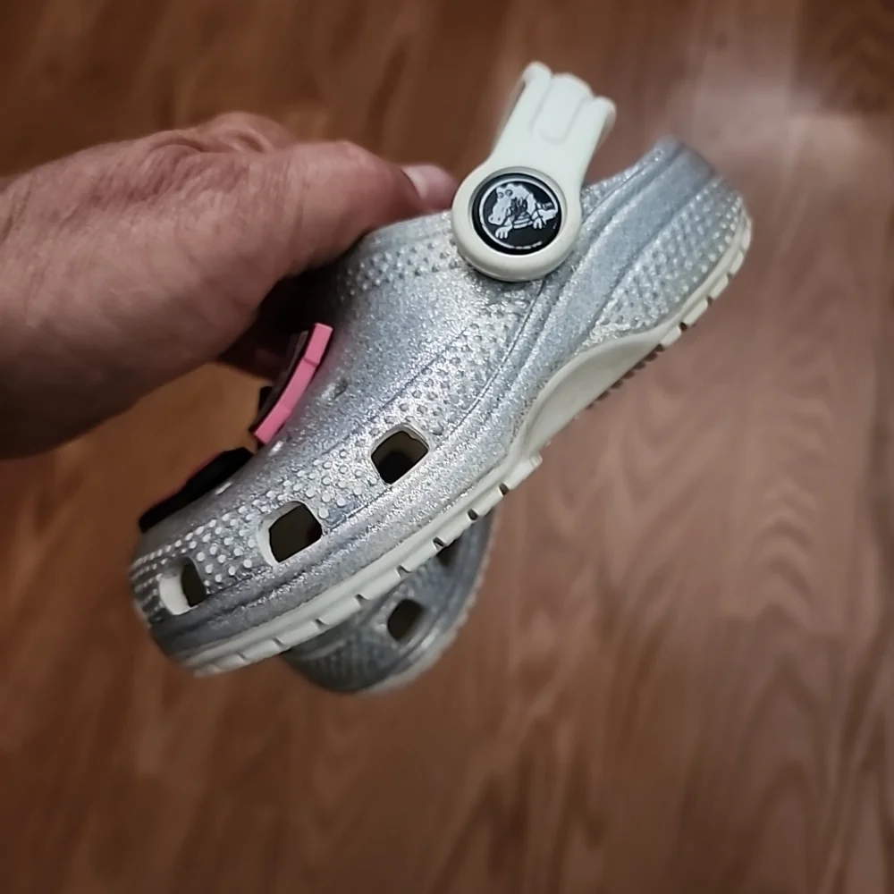 CROCS these slippers